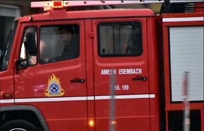 Λαχτάρησε οδηγός στο κέντρο της Θεσσαλονίκης - Πήρε φωτιά το αυτοκίνητό του την στιγμή που οδηγούσε!