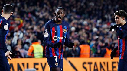 «Συμφώνησε να ανανεώσει με την Μπαρτσελόνα ο Ντεμπελέ»