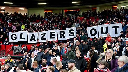 Μπλόκο σε Γιουνάιτεντ: Λιγοστά χρήματα για μεταγραφές λόγω FFP, χρωστάει 400 εκατ. ευρώ σε συλλόγους