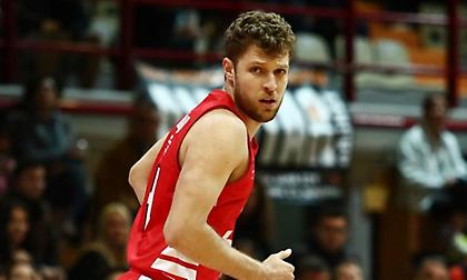 Ολυμπιακός - Παναθηναϊκός με Βεζένκοφ στο 4.40 & Μπέικον στο 3.05