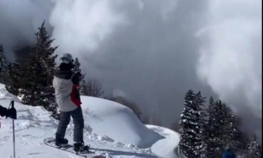 ΗΠΑ: Τρομακτική χιονοστιβάδα πιάστηκε on camera