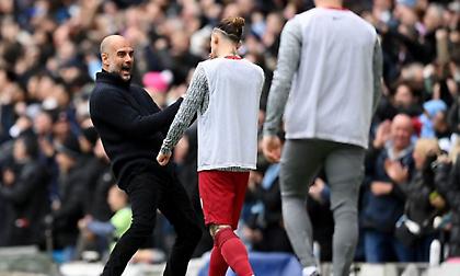 Γκουαρδιόλα: «Ρωτήστε τον Τσιμίκα αν είμαι ασεβής»