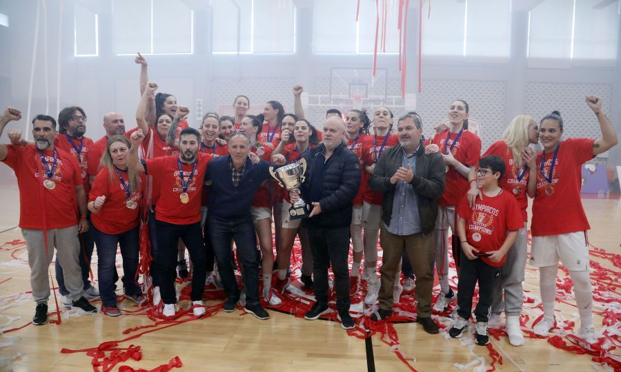 Ολυμπιακός-Παναθηναϊκός: Οι έξαλλοι πανηγυρισμοί