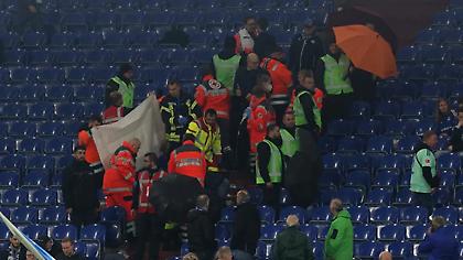 Πέθανε στο γήπεδο φίλος της Σάλκε