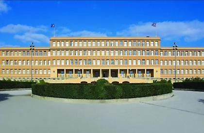 Ανακοίνωση για το περιστατικό bullying με την... πετονιά από το Αρσάκειο