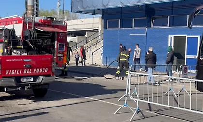 Φωτιά στα αποδυτήρια - Με καθυστέρηση μιας ώρας ξεκίνησε το Έμπολι-Λέτσε