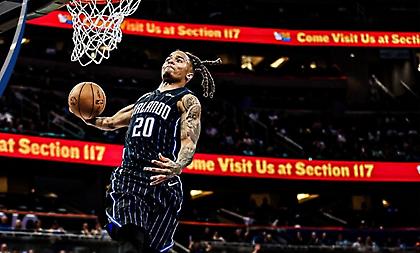 ΝΒΑ Τοp 10: Με Γιάννη και ανεμόμυλο Φουλτζ