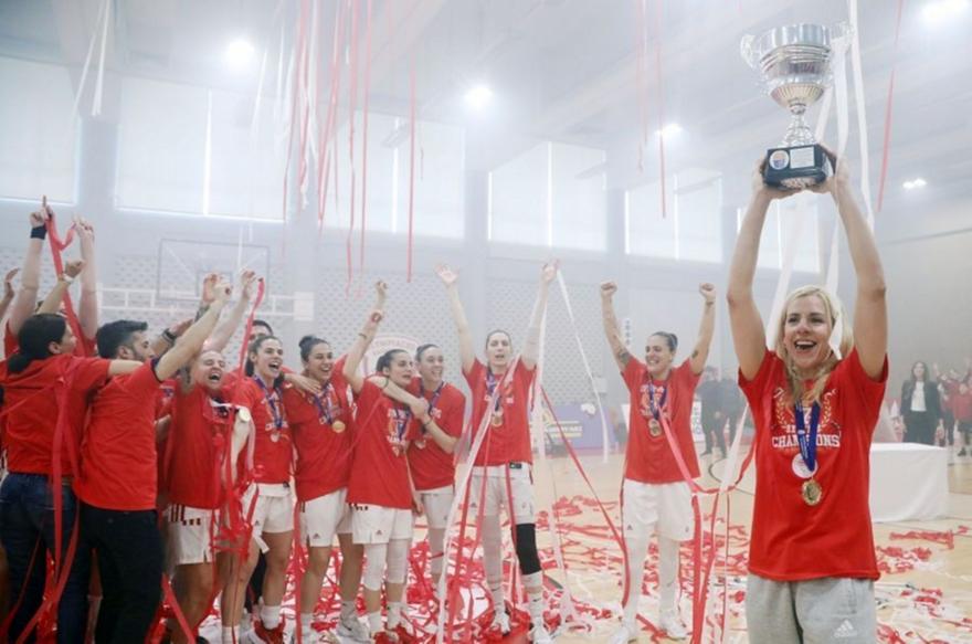 Σταμάτη: «Βαρόμετρο η Γκούσταφσον, MVP η Αγιούσο»