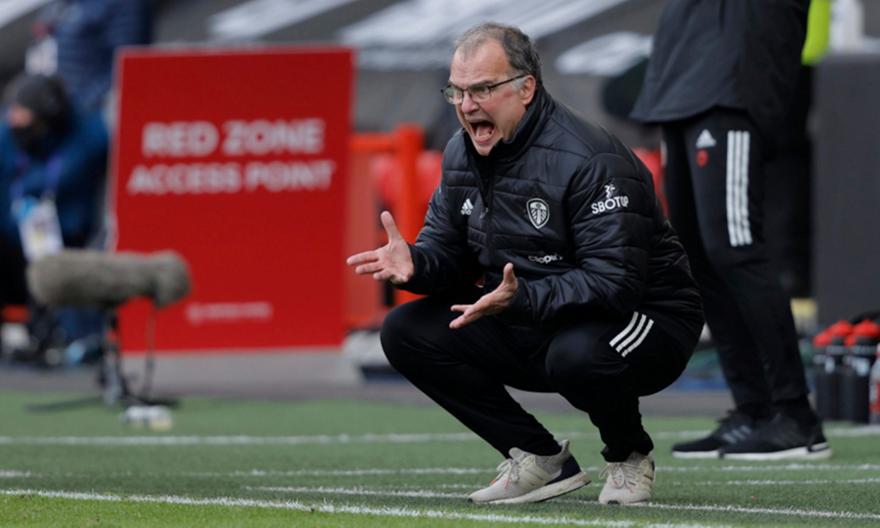 Μπιέλσα: Σε διαπραγματεύσεις για αναλάβει την Ουρουγουάη