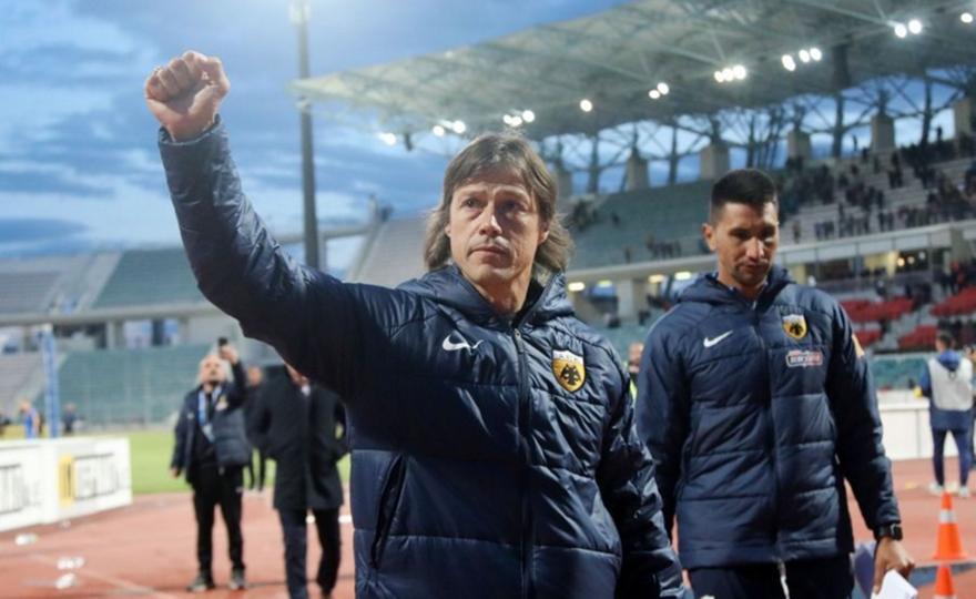 Τσακίρης: «Έκανε ό,τι έπρεπε η ΑΕΚ, είχε πολλά να διαχειριστεί ο Αλμέιδα»