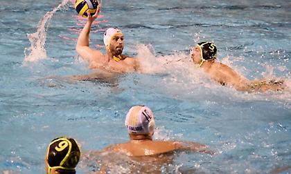 Διπλό παραμονής για Ηλυσιακό