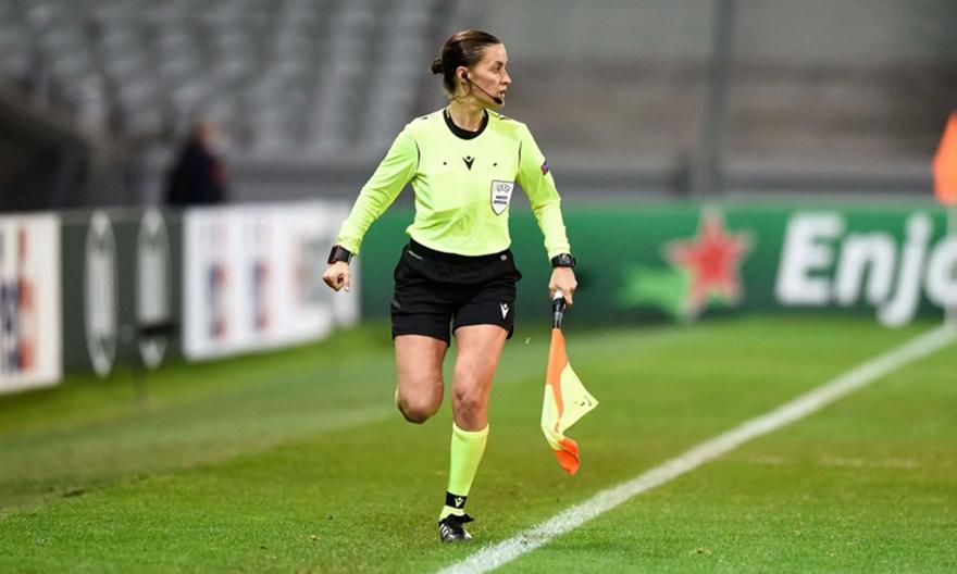 Η πρώτη γυναίκα διαιτητής (βοηθός) στη La Liga έρχεται Λεωφόρο για το ντέρμπι «αιωνίων»!