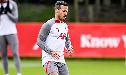 Επέστρεψε στις προπονήσεις της Λίβερπουλ ο Τιάγκο