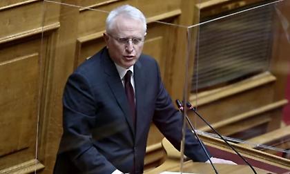 Καταγγελία Γ. Ραγκούση για εισβολή αγνώστων στο σπίτι του στην Πάρο