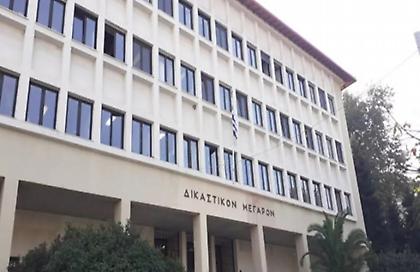 Ιωάννινα: Ζήτησαν προθεσμία οι εμπλεκόμενοι στην οπαδική συμπλοκή - Αναζητούνται τρία άτομα