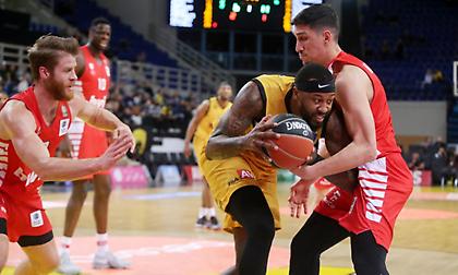 ΑΕΚ-Ολυμπιακός (4η περίοδος)