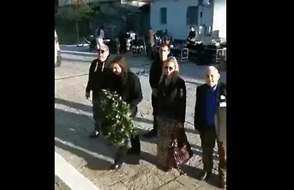 Μεσολόγγι: Αντιδράσεις για την κατάθεση στεφάνου από τον Μπαρμπαρούση στον Κήπο των Ηρώων (video)