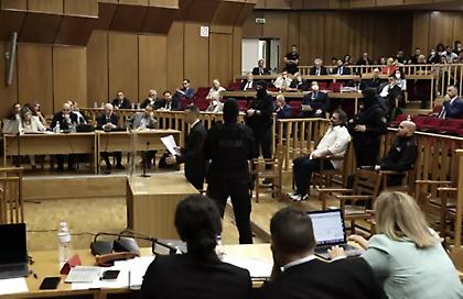 Στη Βουλή μεταφέρεται η αντιπαράθεση με το κόμμα Κασιδιάρη – Οι θέσεις των κομμάτων