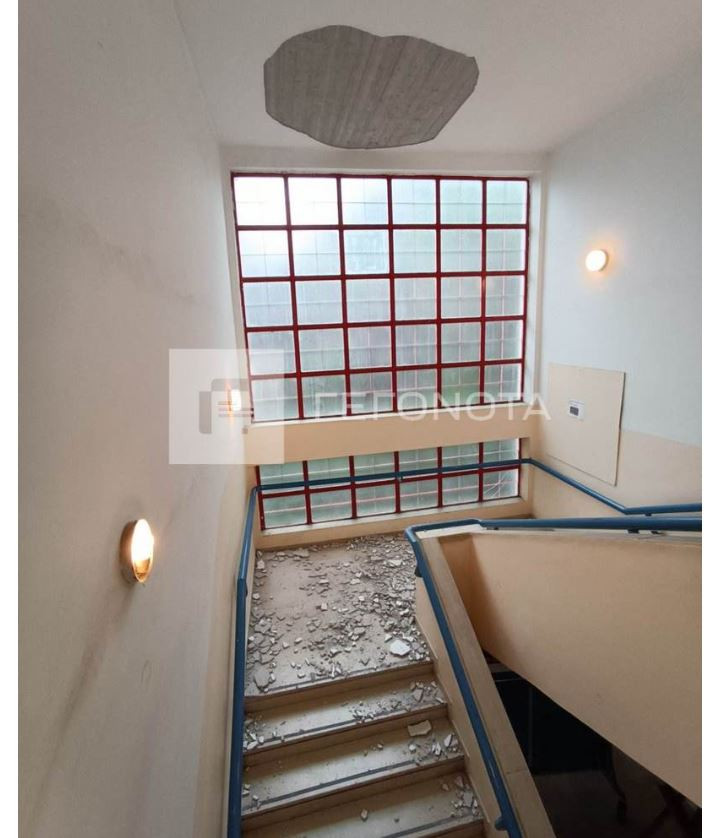 Έπεσαν σοβάδες και σε άλλο σχολείο στο Βόλο