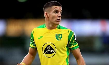 Ο Τζόλης χτύπησε οπαδό με σουτ καταλάθος και μετά του έδωσε τη φανέλα