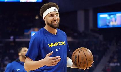 Τρίτος παίκτης με 300+ τρίποντα σε μια σεζόν ο Κλέι Τόμπσον