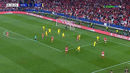 Τρελή πίεση της Μπενφίκα και μεγάλες χαμένες φάσεις