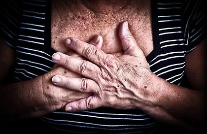 Βόλος: Μέθυσε και έδειρε άγρια την 70χρονη μητέρα του