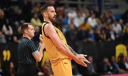 Δεν βρίσκει ξενοδοχείο στα Ιεροσόλυμα η ΑΕΚ μετά τα επεισόδια - Ζητάει την παρέμβαση του υπουργείου!