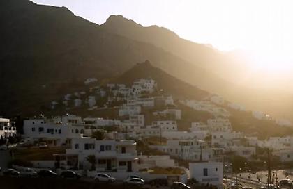 Καιρός: Μεγάλη Πέμπτη με ήλιο και νοτιάδες - Έως τους 25 βαθμούς η θερμοκρασία