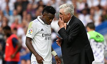 Βινίσιους για Αντσελότι: «Ο καλύτερος προπονητής στον κόσμο, τον θέλω στην εθνική Βραζιλίας»