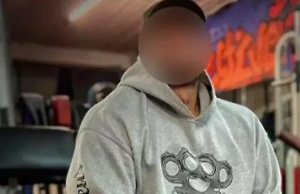 Η δράση του αστυνομικού που διακινούσε ναρκωτικά με περιπολικό - Πρωταγωνιστής σε βίντεο κλιπ