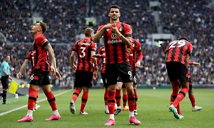 «Τέζαρε» την Τότεναμ στο 90+5' η απίθανη Μπόρνμουθ!