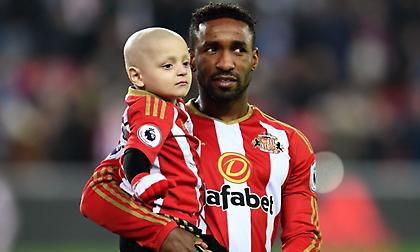 Συγκινεί ο Ντεφόε για τον μικρό Μπράντλεϊ: «Δεν υπάρχει μέρα που να μην τον σκέφτομαι»