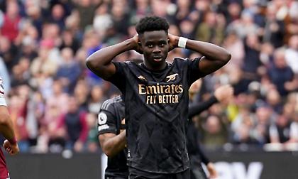 Απολογήθηκε μέσω Instagram για το χαμένο πέναλτι κόντρα στη Γουέστ Χαμ ο Σάκα