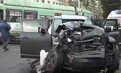 Σοβαρό τροχαίο για τον Τσίρο Ιμόμπιλε: Τράκαρε με το τραμ!