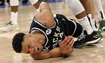 Έχασαν Γιάννη και το πλεονέκτημα από Χιτ οι Μπακς