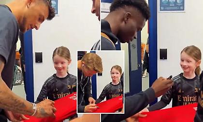 Κράξιμο στους παίκτες της Άρσεναλ για τη συμπεριφορά σε κοριτσάκι