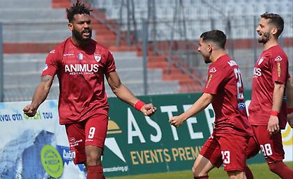 Νίκησε και… περιμένει η ΑΕΛ, ξεμακραίνει από τα χαμηλά ο Αλμωπός