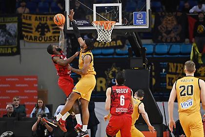 Ρομπόλης: «Πρέπει να κλείσει τα αυτιά της η ΑΕΚ και να κάνει το παιχνίδι της»