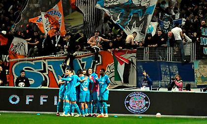 Τύπισσα τηλεφώνησε για βόμβα προκειμένου να μην πάει ο σύντροφός της στο γήπεδο!