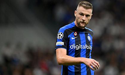 Έκανε επέμβαση και... τρέχει για Μίλαν ο Σκρίνιαρ