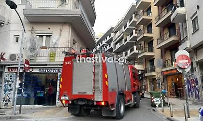 Θεσσαλονίκη: Στο νοσοκομείο μια γυναίκα μετά από φωτιά στο διαμέρισμά της