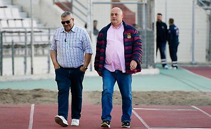 Ένταση με οπαδούς Βόλου και Άρη - Ηρέμησαν τα πνεύματα με παρέμβαση Μπέου!