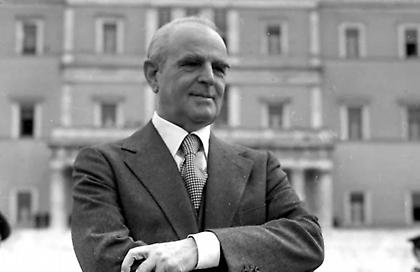 Ανακοίνωση της ΝΔ για τη συμπλήρωση 25 ετών από τον θάνατο του Κωνσταντίνου Καραμανλή