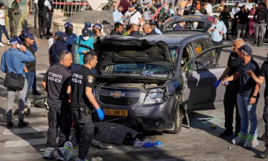 Ιερουσαλήμ: Aυτοκίνητο έπεσε πάνω σε πλήθος, 5 τραυματίες