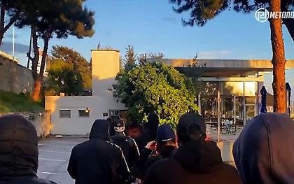 Καλαμαριά: Μέλη της Χρυσής Αυγής έκαναν έφοδο σε έκθεση και προπηλάκισαν καλλιτέχνη