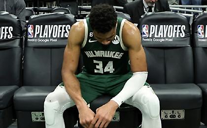 Η επόμενη μέρα των Μπακς: Ο σίγουρος Γιάννης, ο ελεύθερος Θανάσης και ο… αμφίβολος Μπουντενχόλζερ