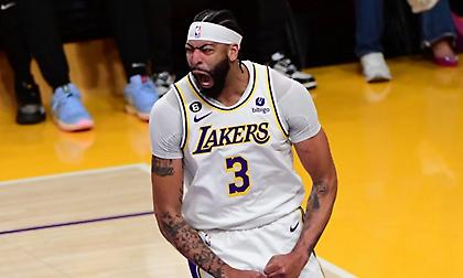 Ντέιβις: «Θέλω να παίξω και τα 48 λεπτά στο Game 6 με τους Γκρίζλις για να τελειώσουμε τη σειρά»!