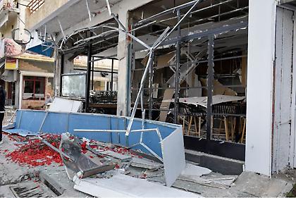 Νέο Ηράκλειο: Ολοσχερώς κατεστραμμένη η καφετέρια μετά την ισχυρή έκρηξη