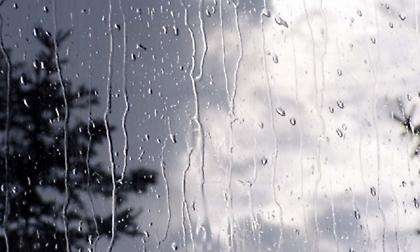 Καιρός: Νεφώσεις και τοπικές βροχές την Τρίτη - Έως τους 23 βαθμούς η θερμοκρασία